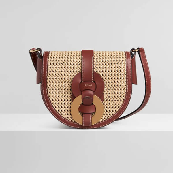 クロエ かごバッグ コピー ラフィア&シャイニーカーフスキン製「Darryl」スモールサドルバッグ CHC21US344E4927S